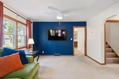 902 11th Avenue SW, Austin, MN 55912 - Photo 10