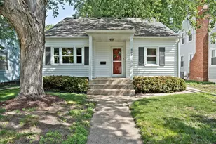902 11th Ave SW, Austin, MN 55912 - Photo 1