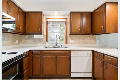 902 11th Avenue SW, Austin, MN 55912 - Photo 12