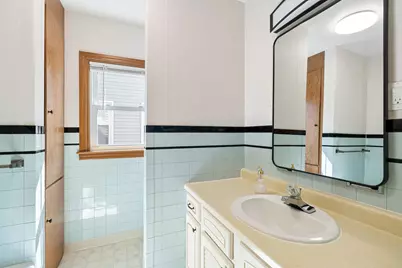 902 11th Avenue SW, Austin, MN 55912 - Photo 24