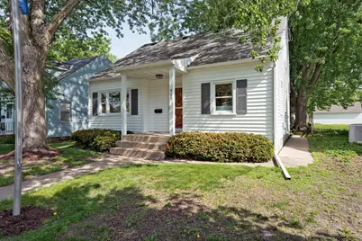 902 11th Avenue SW, Austin, MN 55912 - Photo 2