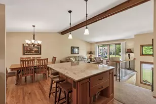 4500 Ranchview Ln N, Plymouth, MN 55446 - Photo 4