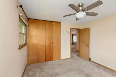833 9th Avenue SW, Faribault, MN 55021 - Photo 12