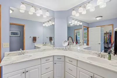 2115 Toledo Avenue N, Golden Valley, MN 55422 - Photo 34