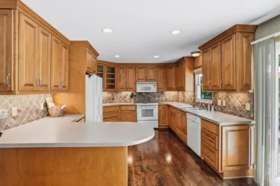2115 Toledo Avenue N, Golden Valley, MN 55422 - Photo 14