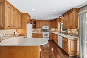 2115 Toledo Ave N, Golden Valley, MN 55422 - Photo 14