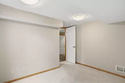 2115 Toledo Avenue N, Golden Valley, MN 55422 - Photo 22