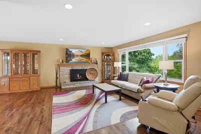 2115 Toledo Avenue N, Golden Valley, MN 55422 - Photo 4