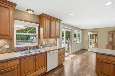 2115 Toledo Avenue N, Golden Valley, MN 55422 - Photo 12