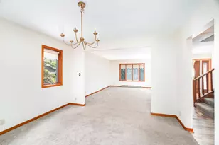 439 Hartley Pl, Duluth, MN 55803 - Photo 12