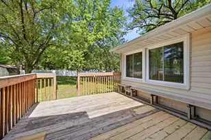 1065 Jorgenson St SE, Hutchinson, MN 55350 - Photo 4