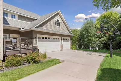 238 Broadway Avenue N, Wayzata, MN 55391 - Photo 50