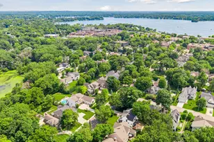 238 Broadway Ave N, Wayzata, MN 55391 - Photo 52