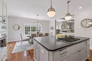 238 Broadway Ave N, Wayzata, MN 55391 - Photo 12