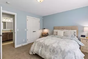 238 Broadway Ave N, Wayzata, MN 55391 - Photo 46