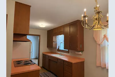 1420 Highland Place, Faribault, MN 55021 - Photo 6