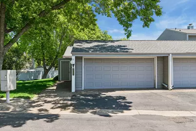 2666 Mackubin Street, Roseville, MN 55113 - Photo 2