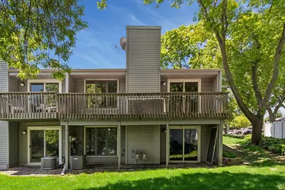 2666 Mackubin Street, Roseville, MN 55113 - Photo 6
