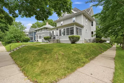 2016 Laurel Avenue, Saint Paul, MN 55104 - Photo 2