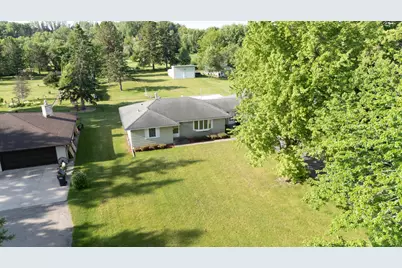 58413 220th Street, Austin, MN 55912 - Photo 2