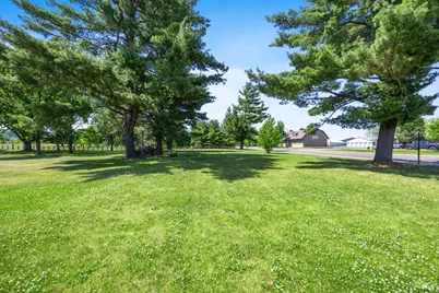 1000 W Lyon Avenue, Lake City, MN 55041 - Photo 54