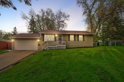 1229 8th Avenue NE, Owatonna, MN 55060 - Photo 2