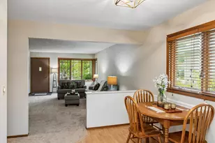 1493 Arundel St, Saint Paul, MN 55117 - Photo 4