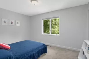5550 Chatsworth St N, Shoreview, MN 55126 - Photo 22