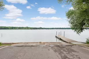 5550 Chatsworth St N, Shoreview, MN 55126 - Photo 46