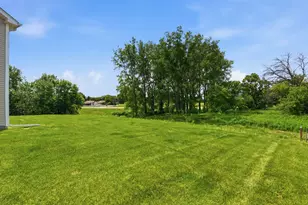 2023 Victoria Cir, Lino Lakes, MN 55038 - Photo 30