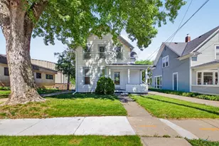 418 8th St, Red Wing, MN 55066 - Photo 2