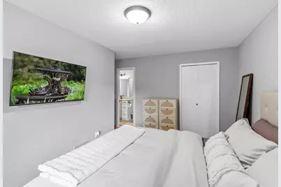 919 Greenhaven Drive, Vadnais Heights, MN 55127 - Photo 18