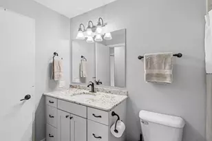 919 Greenhaven Dr, Vadnais Heights, MN 55127 - Photo 22