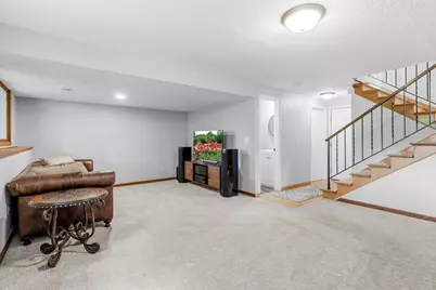 919 Greenhaven Drive, Vadnais Heights, MN 55127 - Photo 28