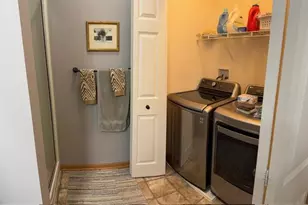 2714 Village Dr, Faribault, MN 55021 - Photo 6