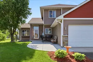 13960 Gadwall Ct, Rogers, MN 55374 - Photo 2