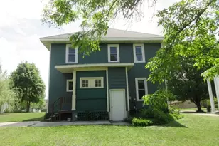 416 E Division St, Elbow Lake, MN 56531 - Photo 14