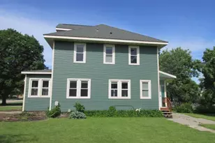416 E Division St, Elbow Lake, MN 56531 - Photo 6