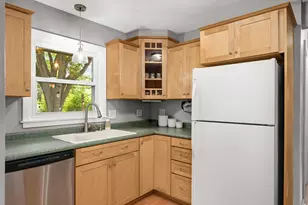 1304 Hall Ave, West Saint Paul, MN 55118 - Photo 10