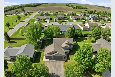 1705 Richland Avenue SW, Willmar, MN 56201 - Photo 2