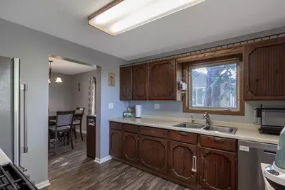 462 E Washington Street, Le Center, MN 56057 - Photo 6
