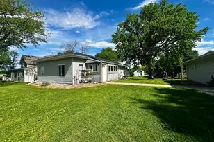 103 2nd St, Fountain, MN 55935 - Photo 2