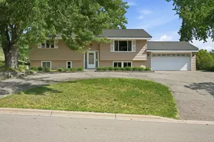 1604 W 131st St, Burnsville, MN 55337 - Photo 2