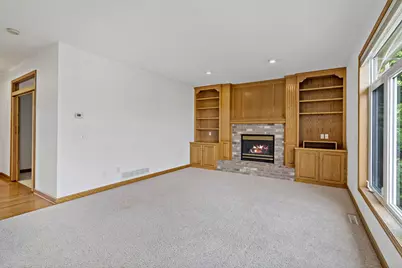 12641 Dutch Court, Apple Valley, MN 55124 - Photo 6