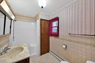 807 Washington Ave, Wabasha, MN 55981 - Photo 16