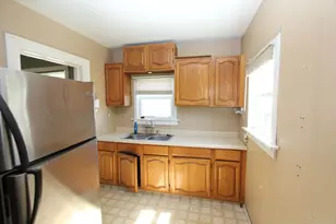 302 Riverside Ave, Thief River Falls, MN 56701 - Photo 10