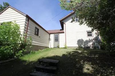 302 Riverside Avenue, Thief River Falls, MN 56701 - Photo 24