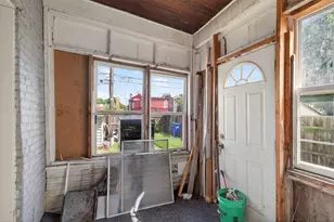867 Aurora Ave, Saint Paul, MN 55104 - Photo 24