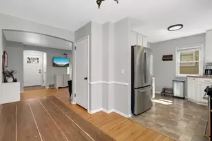 2712 Hampshire Ave S, Saint Louis Park, MN 55426 - Photo 6