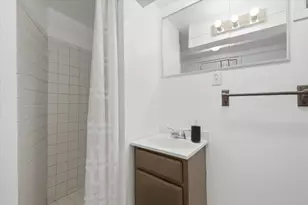 4354 Sheridan Ave N, Minneapolis, MN 55412 - Photo 18